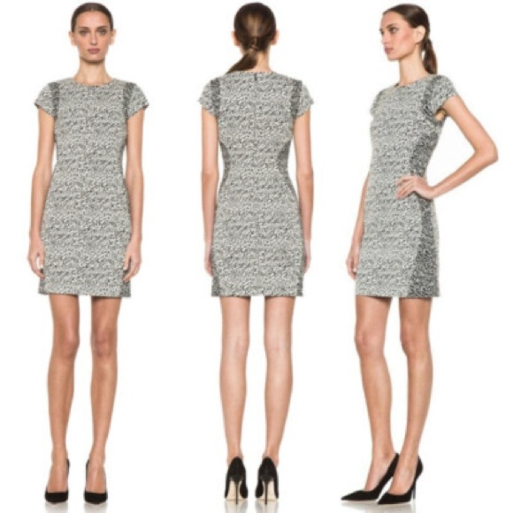 Diane Von Furstenberg Size 4 Snake Pele Dress EUC